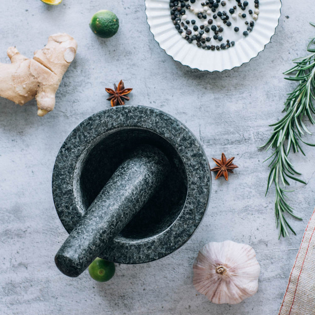 Pilon de cuisine et de médecine en granit