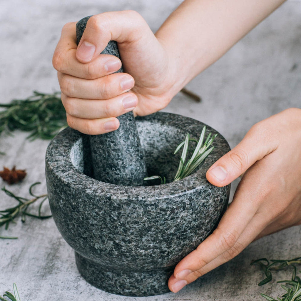 Pilon de cuisine et de médecine en granit