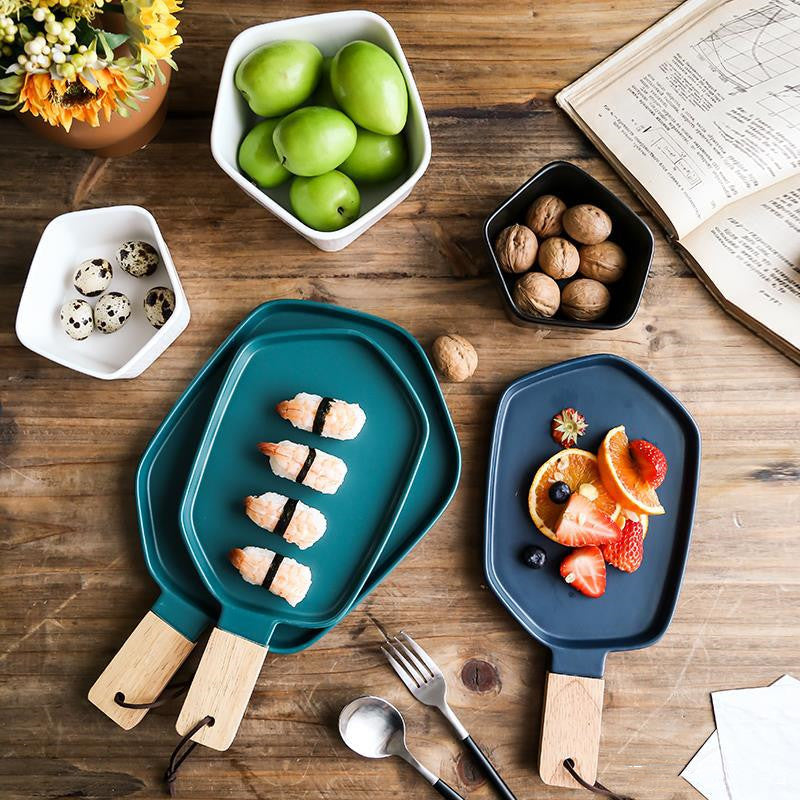 Nordic Ceramic Plate With Wooden Handle