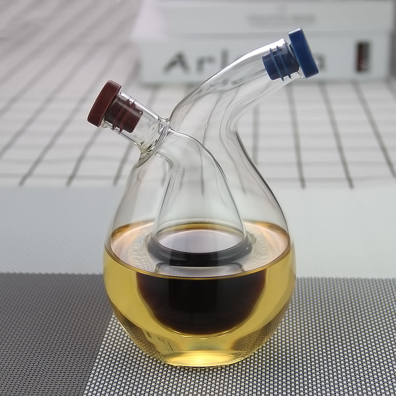 Huile et vinaigre en verre