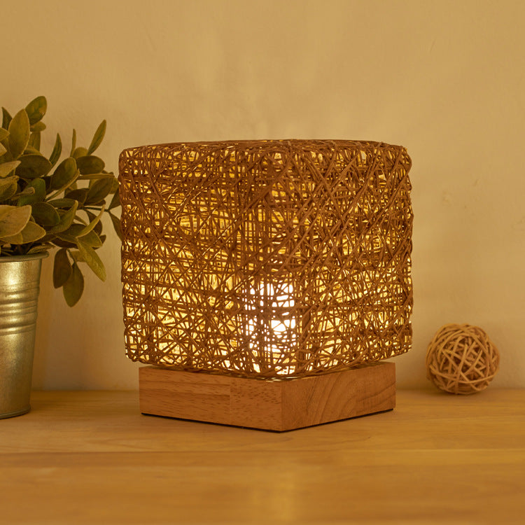 Le bureau carré de Dimmable LED allume le chargement en bois d'USB de ficelle de rotin