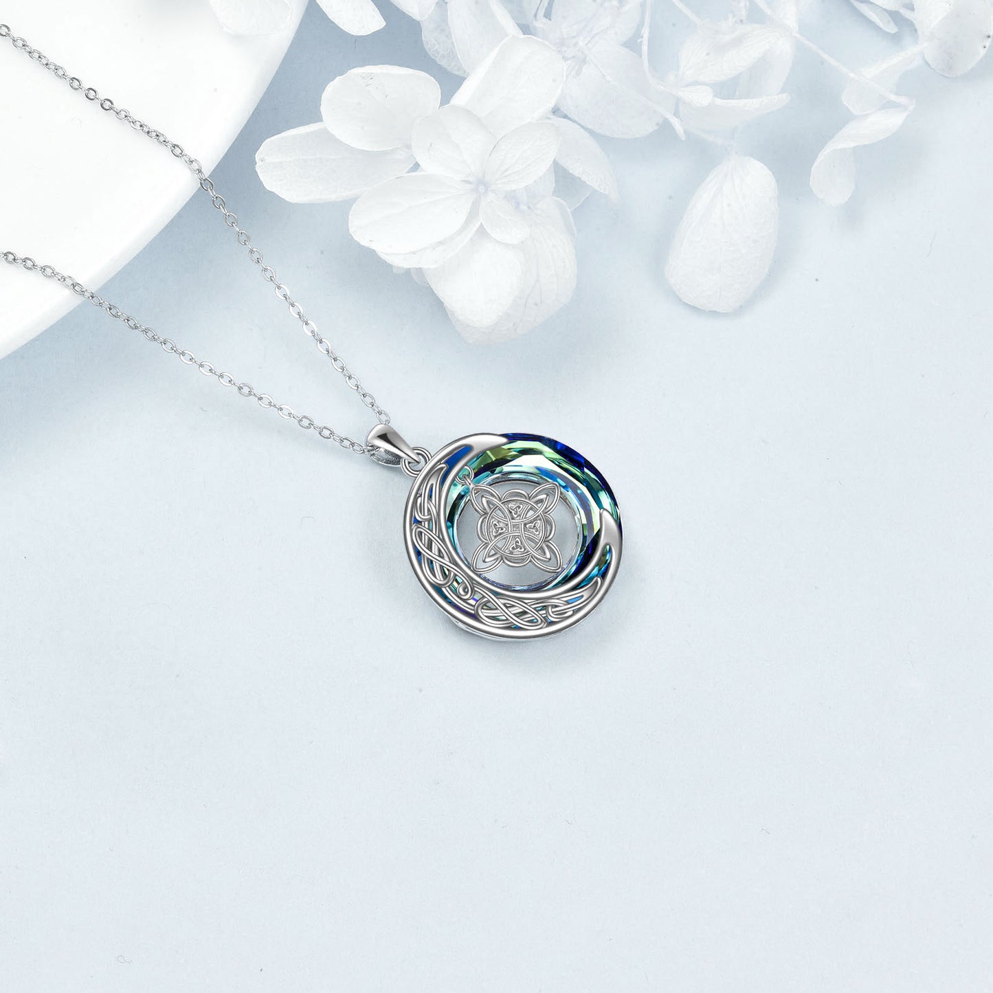 925 Silver Celtic Moon Witch Knot