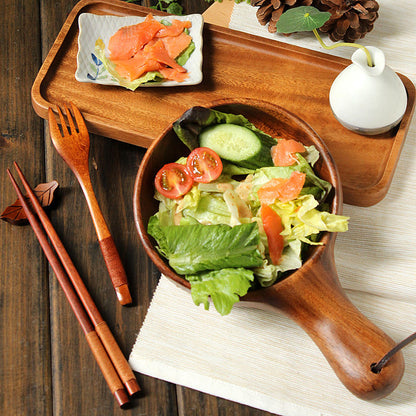 Holzschale im japanischen Stil